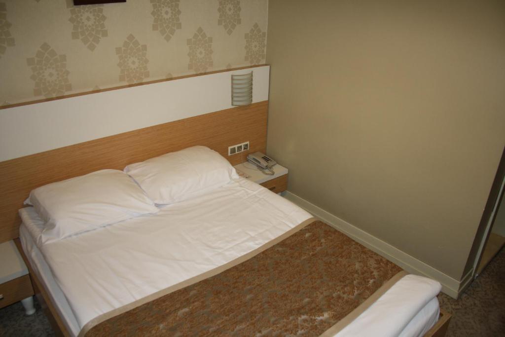 Esadas Hotel Erzurum Esterno foto